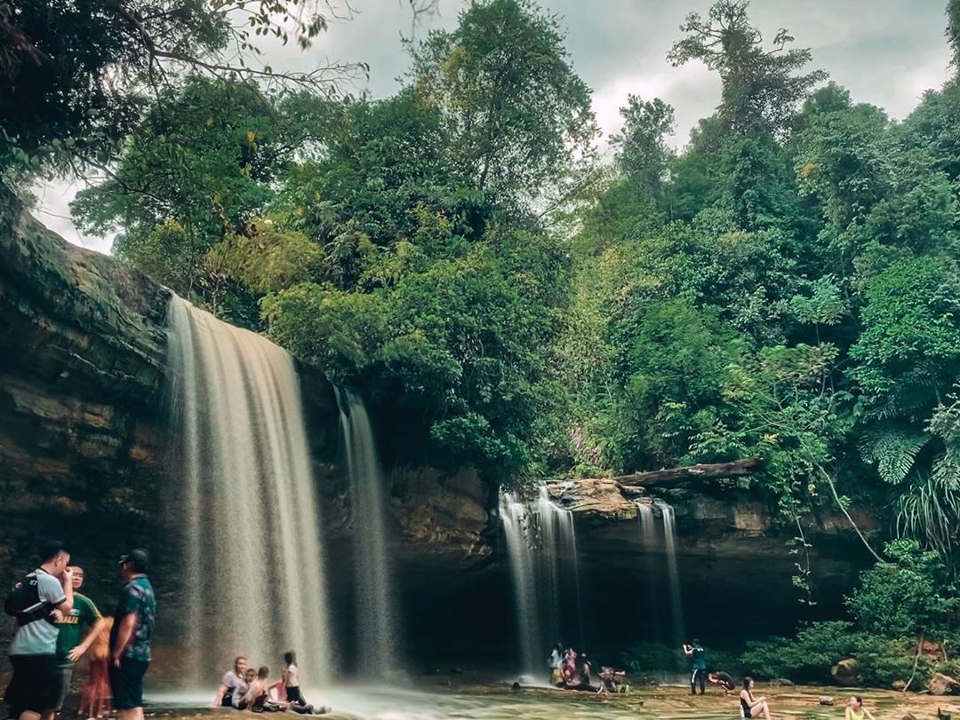 Malaysia Truly Asia On Twitter Giam Klimau Miri Sarawak Concealed Among The Lush Greeneries Stood A Waterfall That Resembles A Curtain With Water Overflowing You Will Be Needing A Local Guide