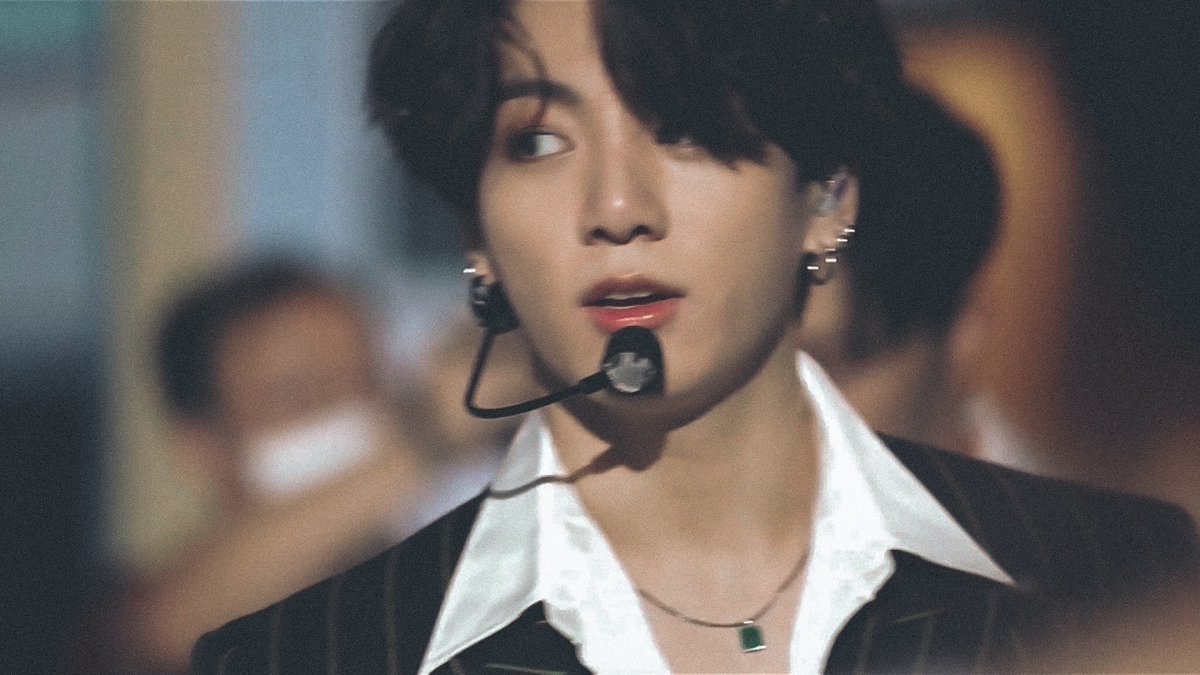archivekukk's tweet photo. so powerful 🖤#jungkook https://t.co/cSpHazHRO5