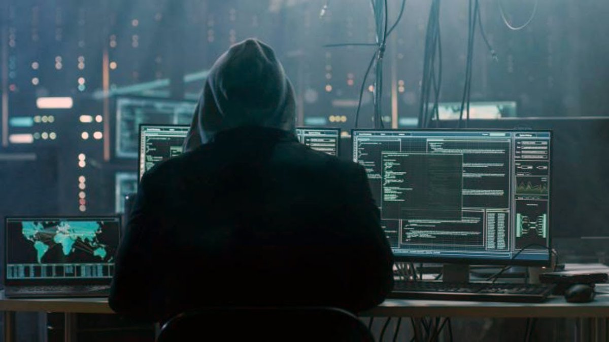eSigurnostSRB's tweet photo. Zero Day on the eSecurity conference 2020 began
"Get Into Reverse Engineering" by #ManePiperevski
#eSecurity #eSecurityConference #eSecurityConference2020 #hacking #security #conference #eSecurity2020 #handson #SecurityTraining #eSecurityWorkshop #ZeroDay https://t.co/00tAvbXyd5