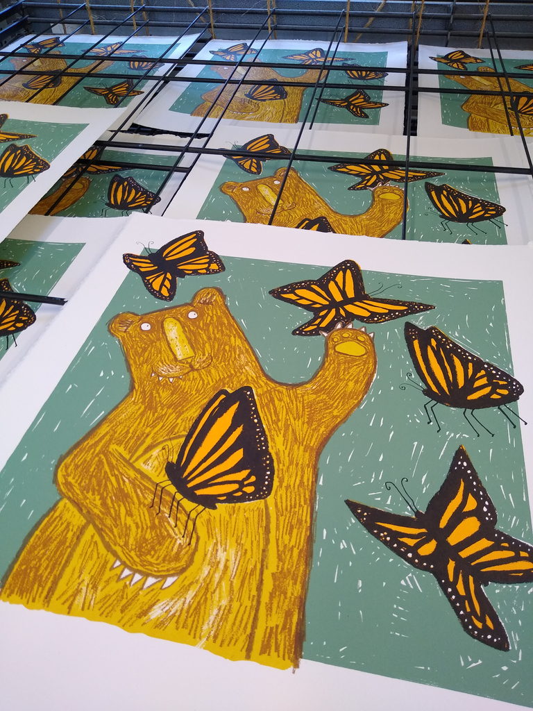Here is my new 'Flutterbear' screenprint. It features a rather cuddly brown bear and a selection of monarch butterflies.⁠ I completed printing it last Friday at the @wypw ⁠
⁠

#monarchbutterfly #bearartist #wypw #bearillustration #bearstyle #bearseason