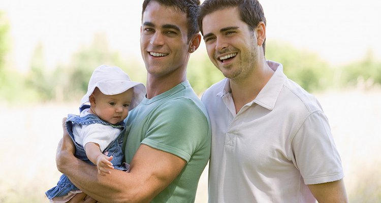 Sperm donor wins reported five-figure payout after samples given to same-sex couples at Manchester clinic against his wishes:
https://t.co/PLMZixykW3 https://t.co/QHyCD9VakD