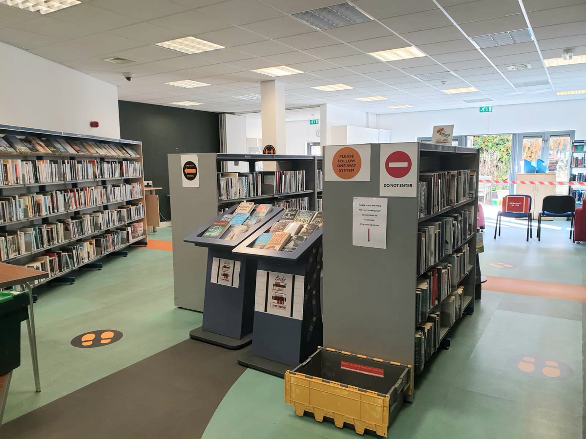 Efford Library is open! 🥳 This library has been adapted to allow safe browsing, borrowing, returns, item reservations, PC bookings and will be open every Monday 10am to 4pm 👋

Please check our website for more information before visiting:
bit.ly/PLreopening

<a href="/plymouthcc/">Plymouth City Council</a>