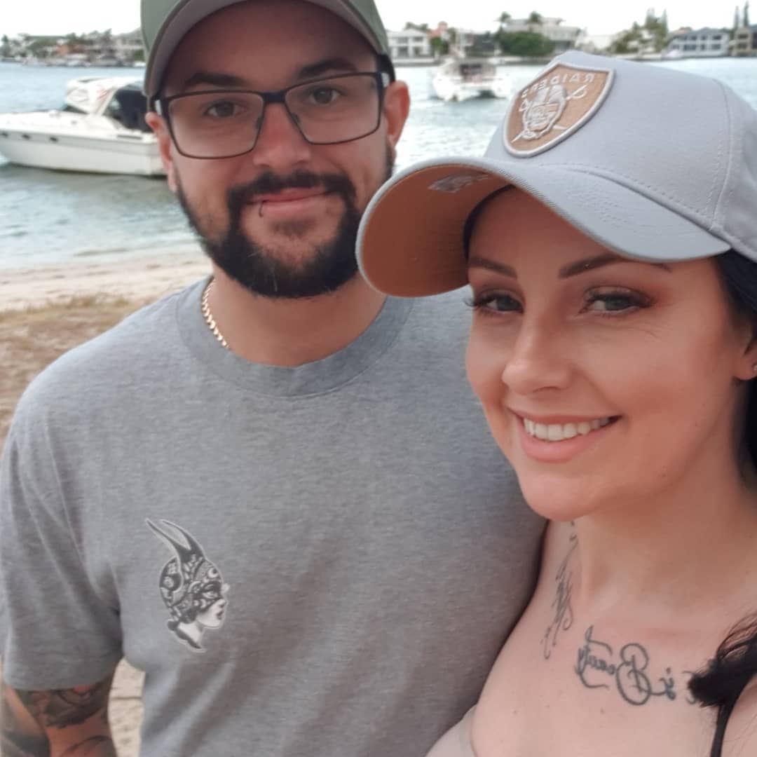 DareToYellow tweet media