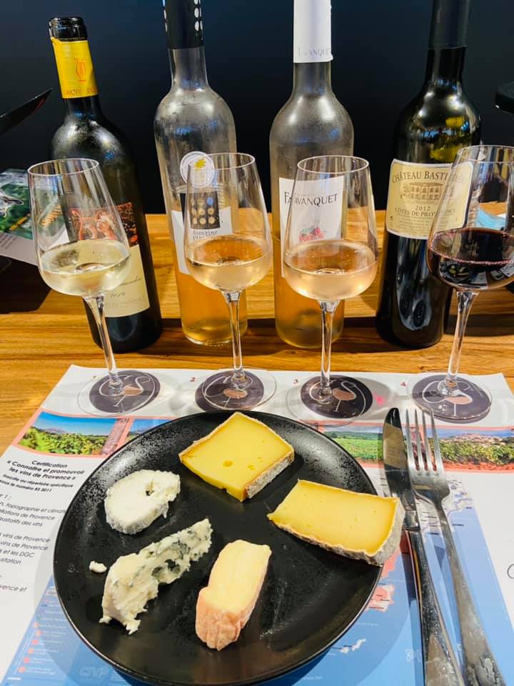 Formation_vin's tweet image. Les inscriptions sont ouvertes pour la prochaine formation Certification Vins de Provence en octobre, novembre et décembre!!! Inscrivez vous vite;
urlz.fr/dTWT