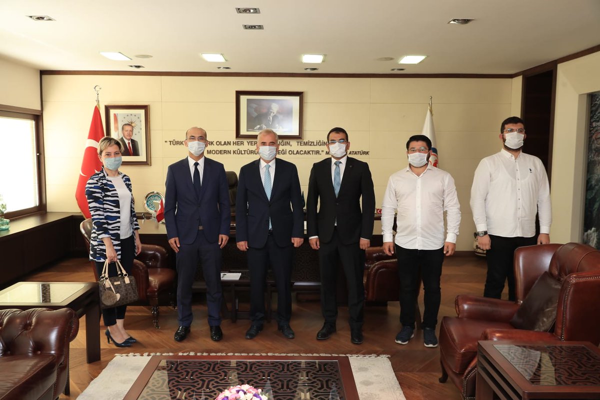 osmanzolan's tweet photo. Ankara'da yaşayan, Denizlili ve Denizlimizi seven herkesi ortak bir paydada buluşturan Ankara Denizlim Kültür ve Dayanışma Derneği Başkanı Mustafa Keysan ve yönetim kurulu üyesi kardeşlerime nazik ziyaretleri için teşekkür eder, çalışmalarında başarılar dilerim. #WeLoveDenizli https://t.co/dQxisurW4G