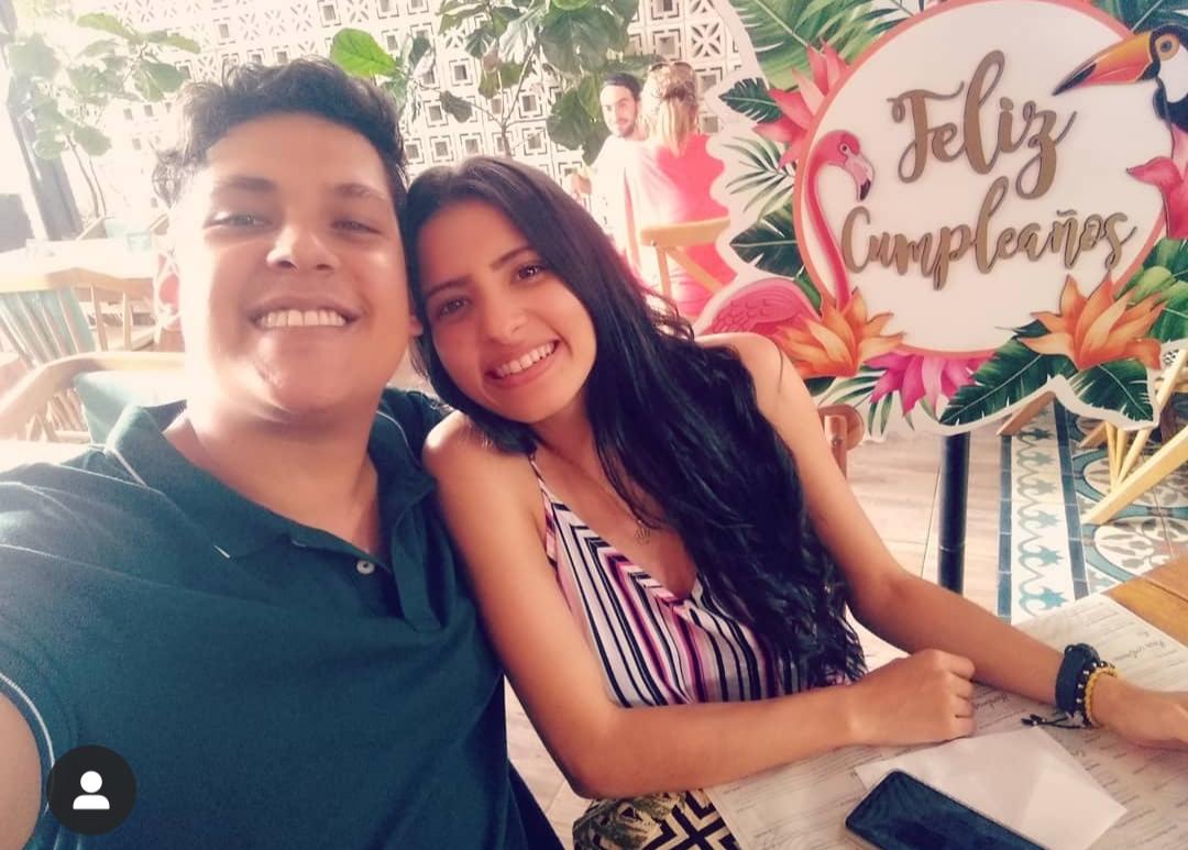 LuMartinez_12's tweet photo. Eres la pista donde baila mi alegría, mi complemento está en tu amor 😍✨ https://t.co/OTkzQxDrz5