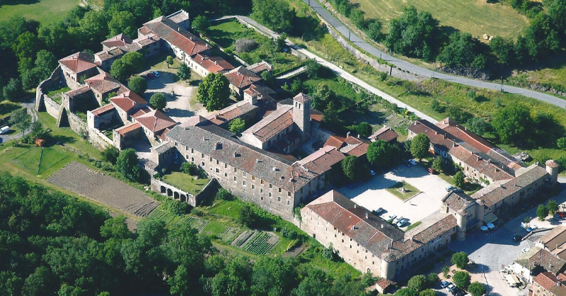 📥 𝐂'𝐞𝐬𝐭 𝐯𝐨𝐮𝐬 𝐪𝐮𝐢 𝐯𝐨𝐭𝐞𝐳 !

❤️ 𝐥𝐢𝐤𝐞𝐳 = 𝐯𝐨𝐭𝐞𝐳 pour ce projet ⬇️
⭐️ l’ancienne chartreuse
🌍 Sainte-Croix-en-Jarez (Loire)

#MissionBern <a href="/fond_patrimoine/">Fondation du patrimoine</a>

Pour en savoir plus 🔎 fondation-patrimoine.org/les-projets/re…