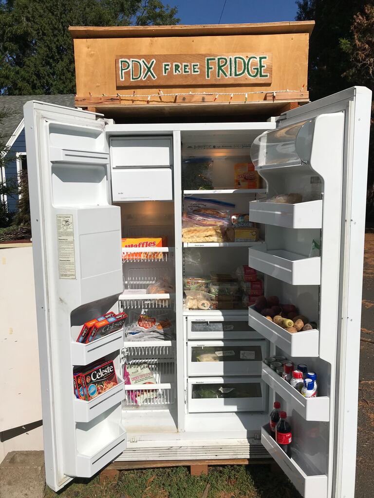 PDXFreeFridge's tweet photo. we got a bunch of items out to pantries and fridges in N/NE today, including frozen &amp; prepared meals plus tons of toiletries! for exact locations, please refer to the map listed in our linktree. as always, remember to take what you need and give what you can! thanks so much ❤️ https://t.co/mjzpQwiB8C
