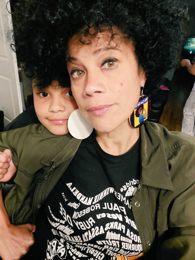 Julia Mejia on Twitter "Being a single mom as the sole breadwinner