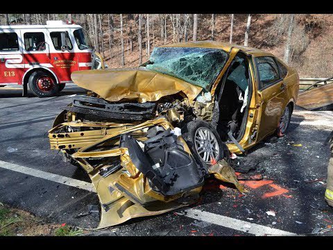 BasedDanimals's tweet image. girls be like oopsie