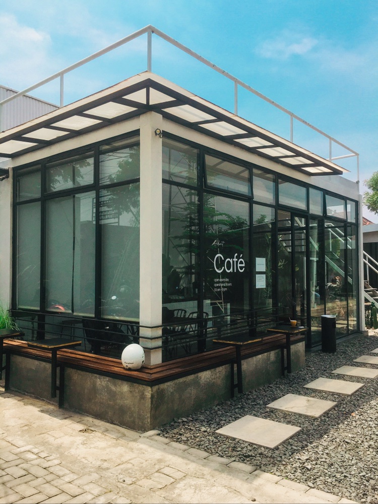 Nisrinaaa On Twitter List Cafe Malang Batu Dan Sekitarnya Beserta Review Menurutku Thread Bakal Di Update Sewaktu Waktu A Thread