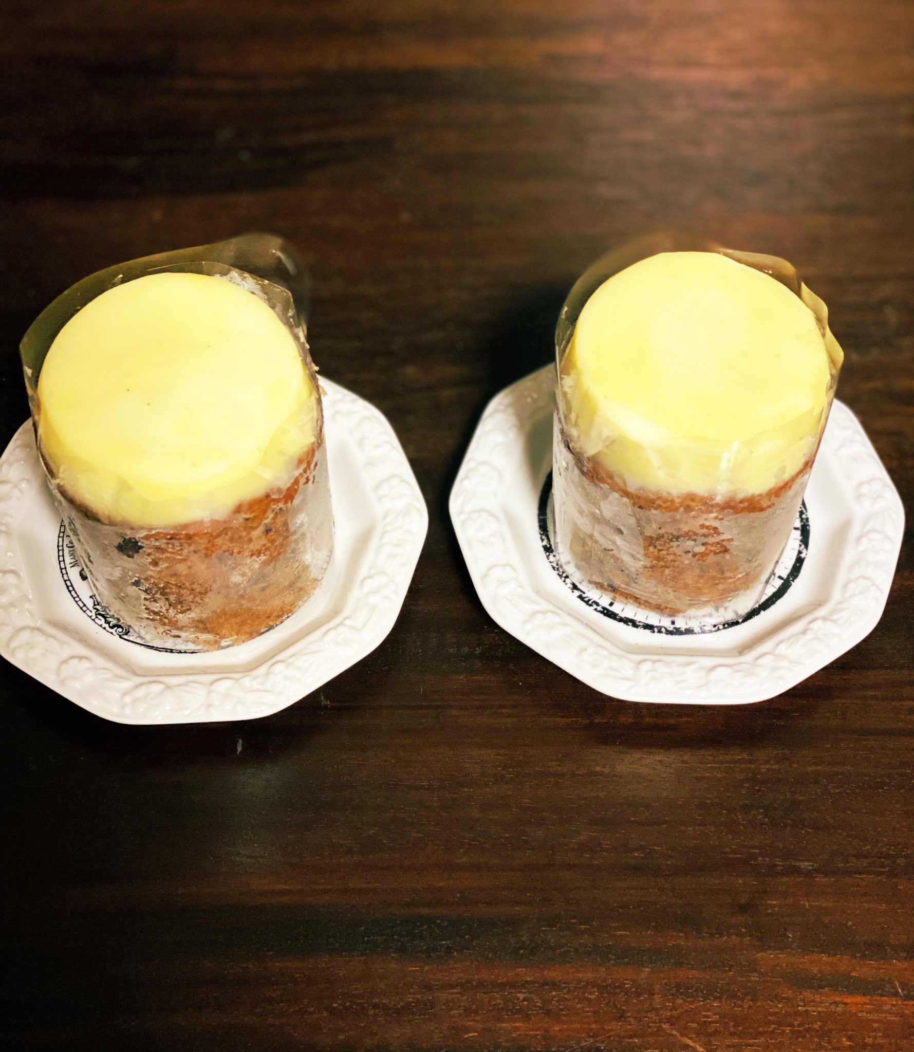 Thores柴本 装画家 人物 装飾衣装設計家 新宿 ローズベーカリー伊勢丹新宿店 キャロットケーキ 先日伊勢丹のpopupストアに伺った序でに思い出してローズベーカリーへ 近年キャロットケーキが好きで此方のキャロットケーキをsnsで拝見し気になっていたので