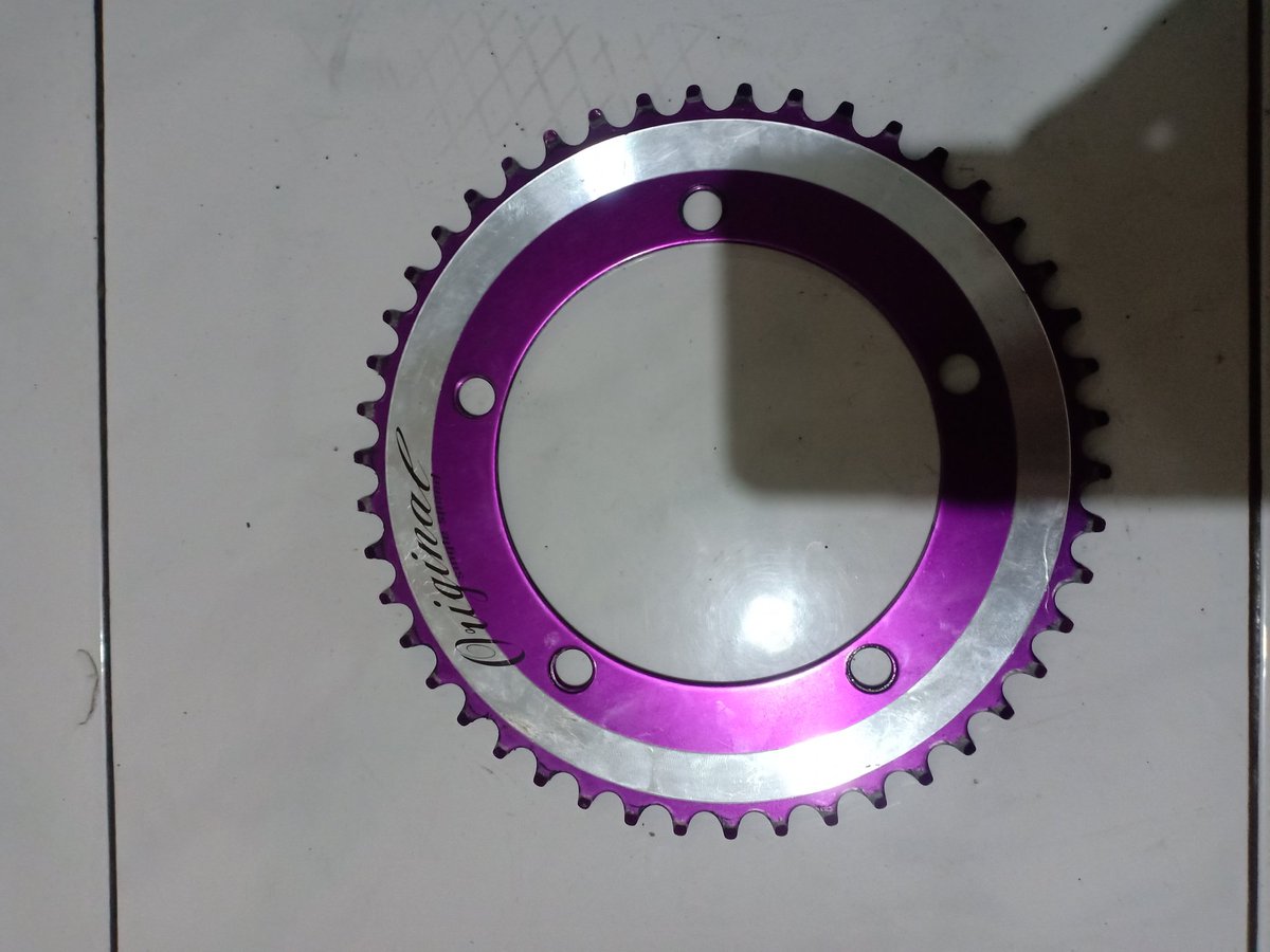 TrackSale's tweet image. Chainring Lasco 46T BCD 130 (80K)
Risebar Wake OS, panjang 700mm (140K)
#fnfjb