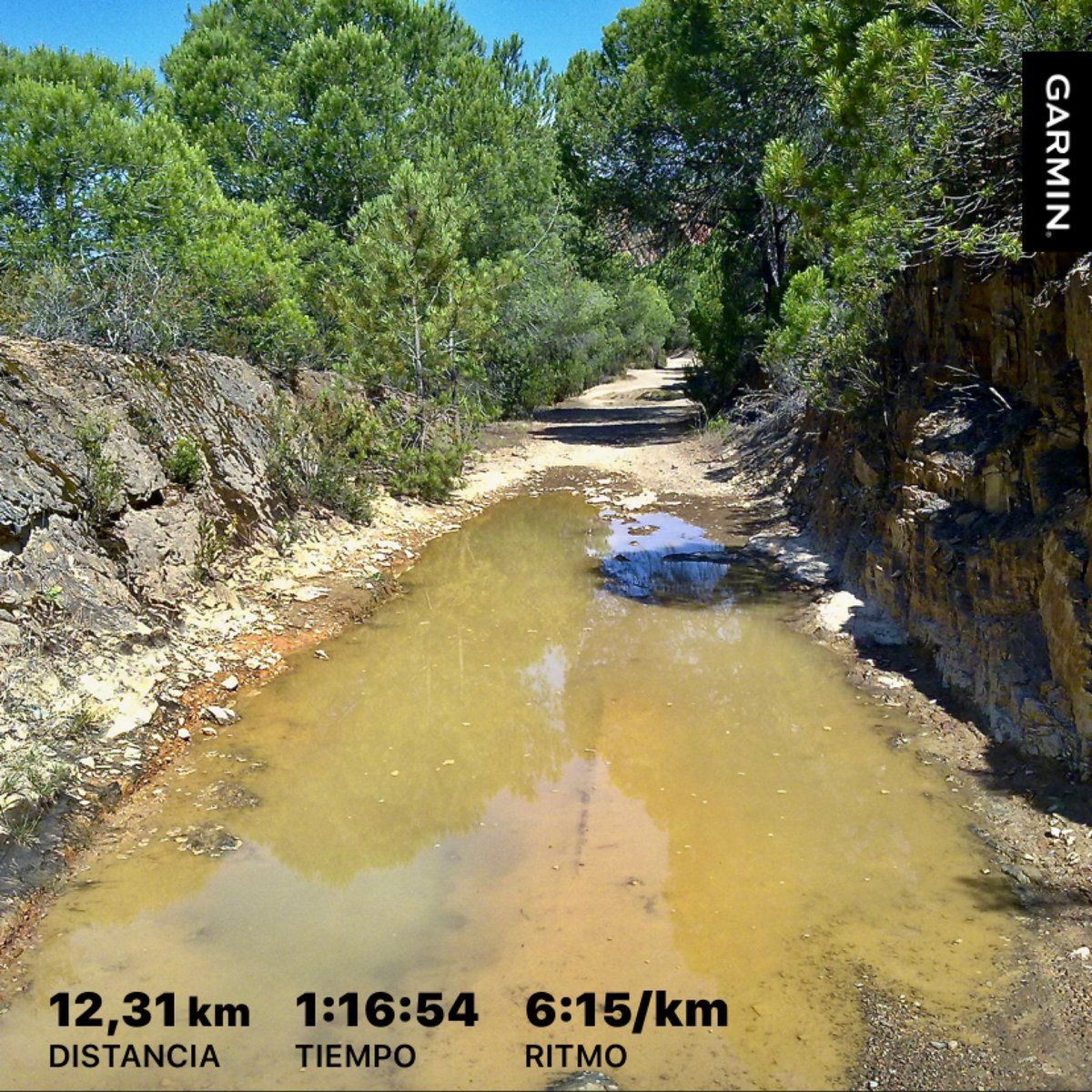 He who fears that he will suffer already suffers what he fears. #Staystrong #respect #staysafe @ComuniRunners @ManicomioRunner #runhappy #runninglifestyle #RunningMotivation #runnersworld #workout #trailrunner #runforlife #canicross #trailrun #iloverunning #mountainrunner https://t.co/4kUNBqypIZ