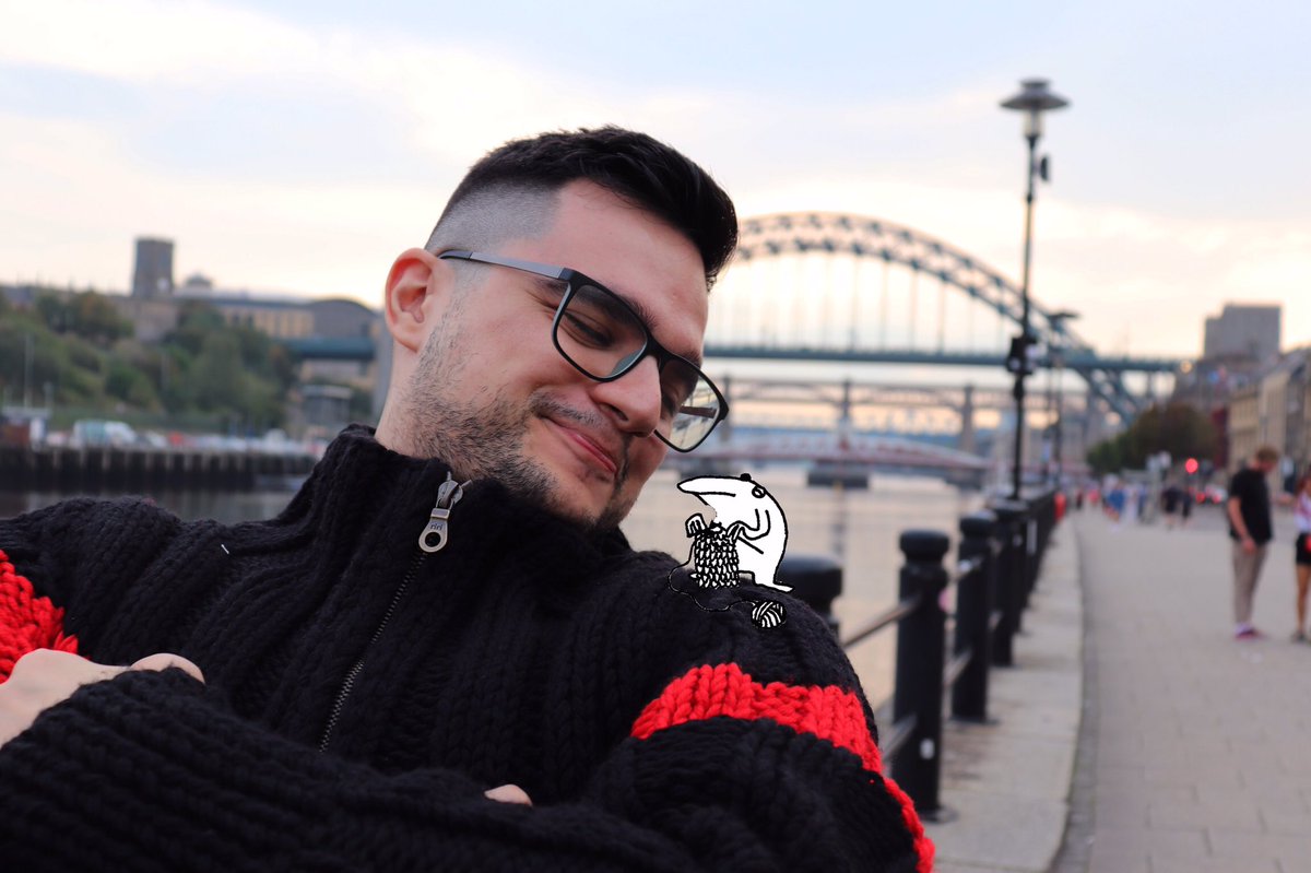 Small white newt on your shoulder yeah?

Knitting was it?

Yeah.

I know.

It happens.

alwayswearred.com

@EricasCircus

#Newcastle #handknitting #alwayswearred