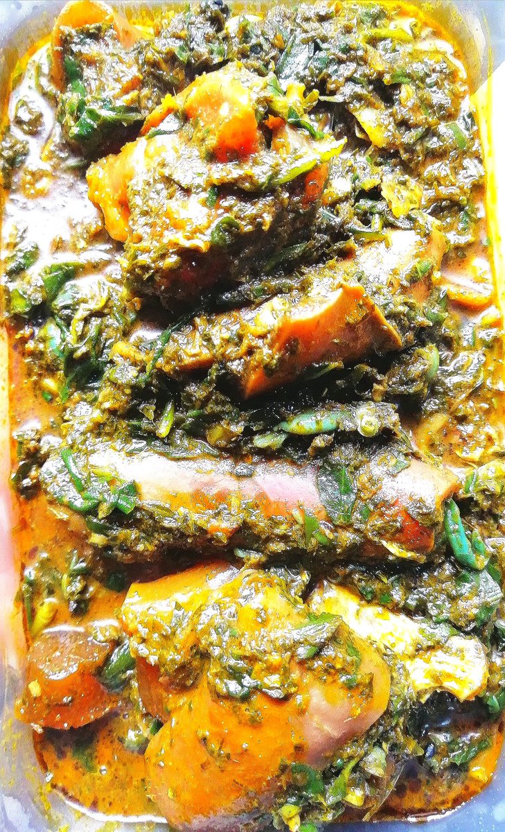 Rox_ahnne's tweet photo. I'm pleased to introduce Teetos Delight to you. I make soups, peppersoups, stews, Peppered meat of all types. Kindly retweet and patronize my business. Thank you. https://t.co/gq53qaKZON