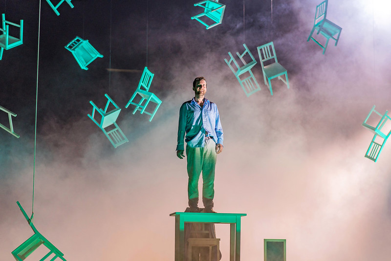 takeaseat20's tweet photo. Seats tell a visual story especially in this photograph of @ZinnieH's play #Rhinoceros for @lyceumtheatre designed by @tompiperdesign.
#takeaseat
#LoveTheatreScotland
#LoveDanceScotland
#MissingLivePerformance
Actor: Robbie Jack
Photograph: @mihaelabodlovic
@enveloperoom https://t.co/Ao2sUjvRXx