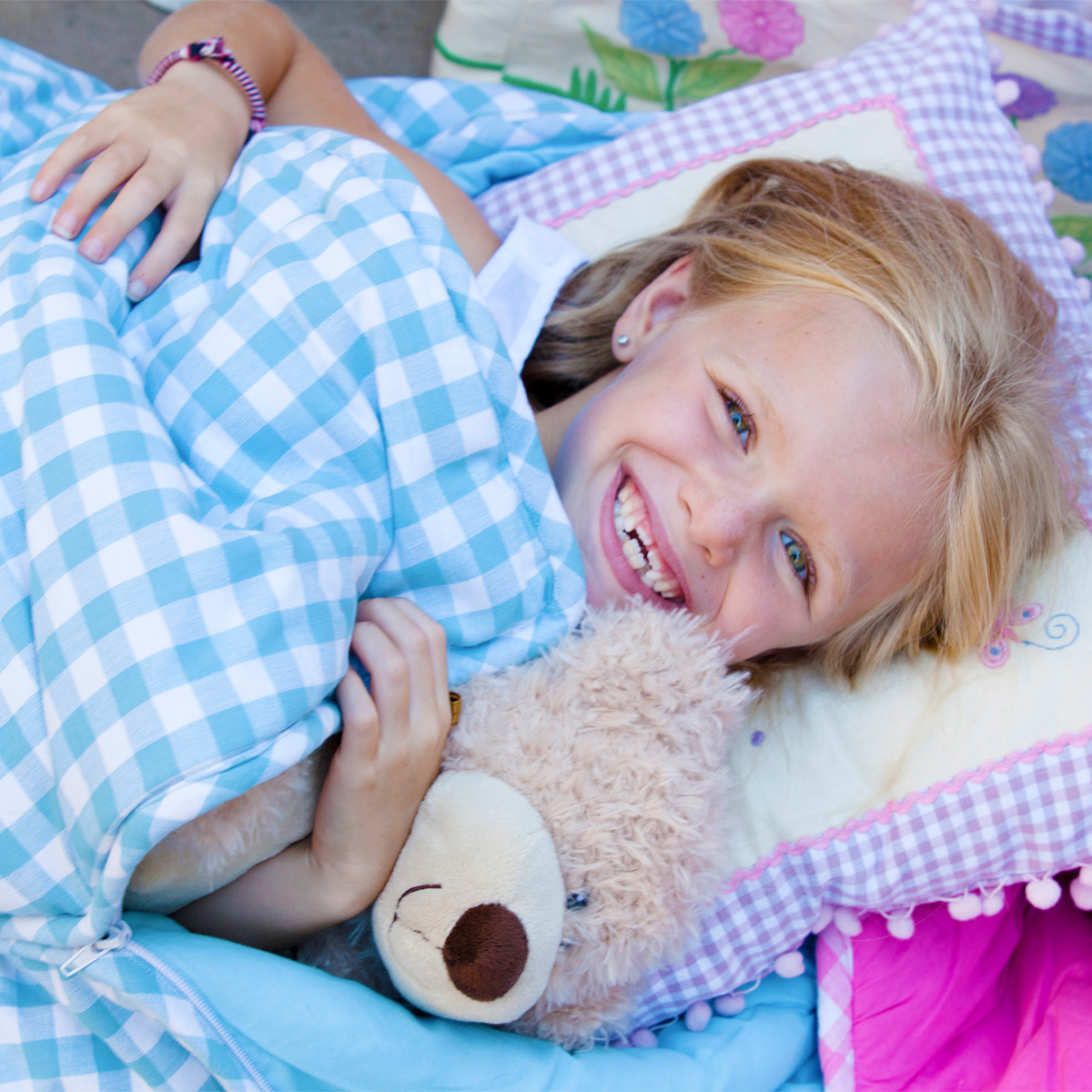WinGreenKids's tweet photo. Softly padded &amp; a choice of 3 colours 💙💗❤️ 

Our Sleeping Bags are great for sleepovers! 

#sleepover #sleepingbag #bedding #camping #mywingreen

https://t.co/lyPENGVRVD https://t.co/Y1jOcvoDvW