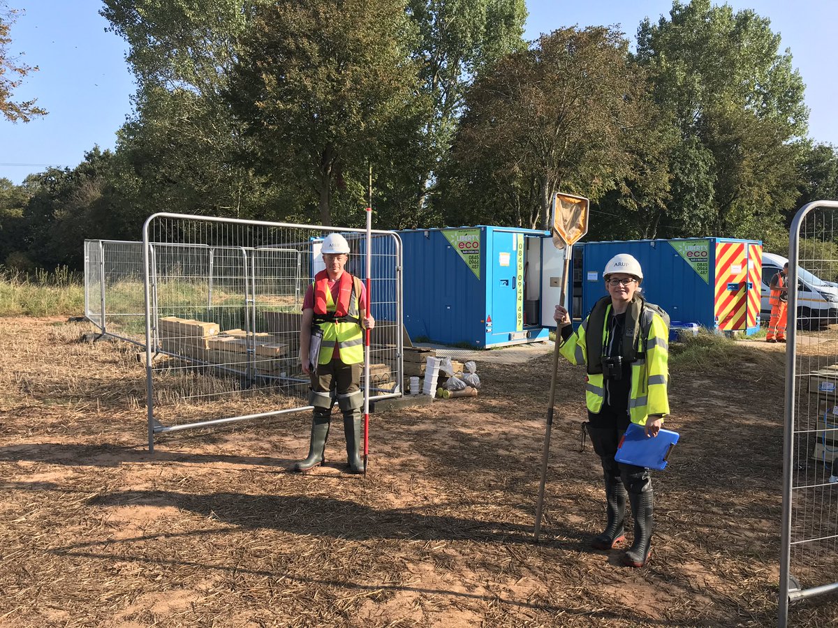 NickLeMareEA's tweet photo. Good to see work on the ground for the #Lowdham #flood alleviation scheme. Trial pits and boreholes to test the ground materials will help us know how we can construct a dam to hold back flood water. Ecologists on site checking environmental risks #TeamEA @LoucresswellEA https://t.co/4pFXp49JDv