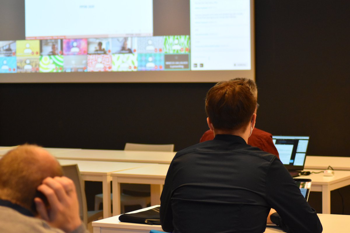 #PPSN2020 was a great success! Cannot get enough and want to dive back into our workshops, tutorials, and competitions? The slides of the presenters are now all available in Whova 👇🏽whova.com/portal/webapp/…