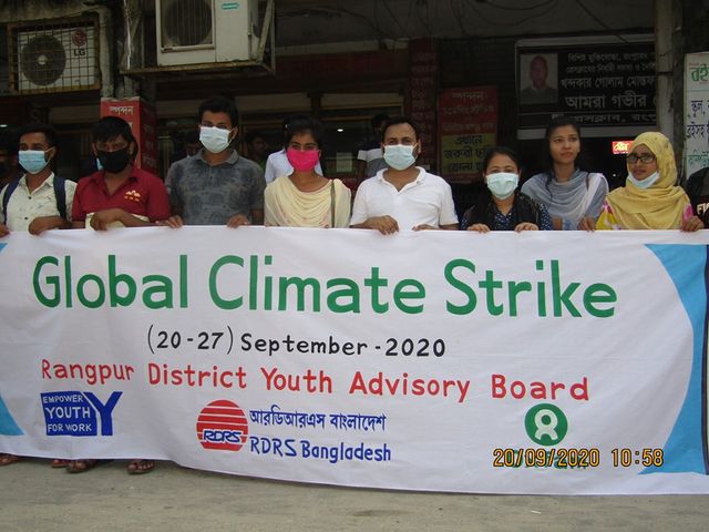 Global #ClimateStrike week kicks off in Rangpur, Bangladesh with a rally across the city and demand for Climate action.
Photos: RDRS Bangladesh 