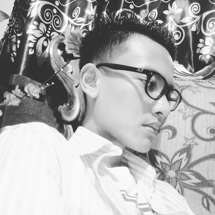 rolly_shandy's tweet photo. ayo pergi bersamaku > open 🤤 on #BIGOLIVE https://t.co/SGOjjYYeTS https://t.co/Ws7GQxUGLE