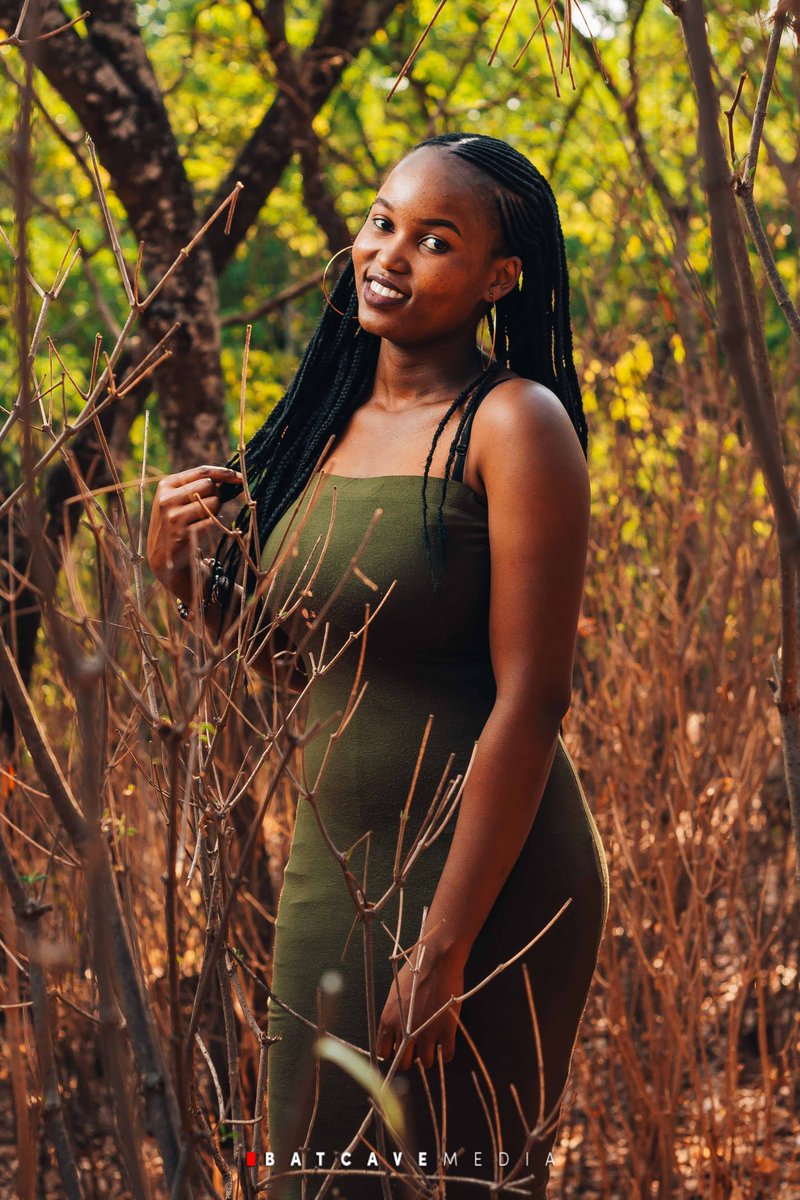 Batcavemedia263's tweet photo. Book a photoshoot with us today.
Please like and Retweet 🇿🇼
@4TheCulture____ @damzi19
@theblackramsey @cypd_ @samson_dimeji @charleschibby
@damilola_akins1
#birthdayshoot #photography #createdevelopinspire #batcavemedia #zim #Zimbabwe #photos #Nigeria https://t.co/2J7p5nS42x