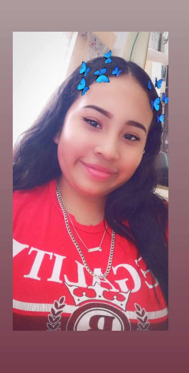 MariaBatriz4's tweet image. Mi bebe como te digo talvez ya estes grande pero siempre seras para nosotros tus padres nuestra niña se que Dios guiara tu camino es ahora cuando comensaras a enfrentar la vida te amo mi Reyna