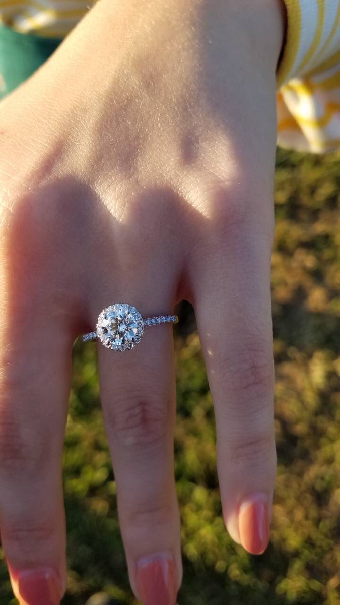 mcintyre_amber's tweet photo. I got engaged to the love of my life yesterday, and I woke up still in shock!💍🥰 https://t.co/HpTzLfRmkP