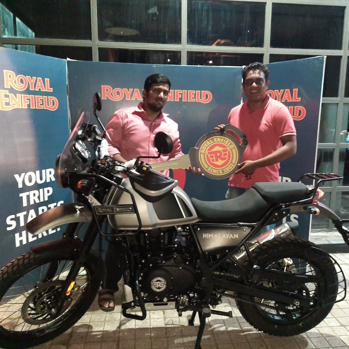 siddhit's tweet photo. #NewProfilePic https://t.co/BMu7r3iZwc