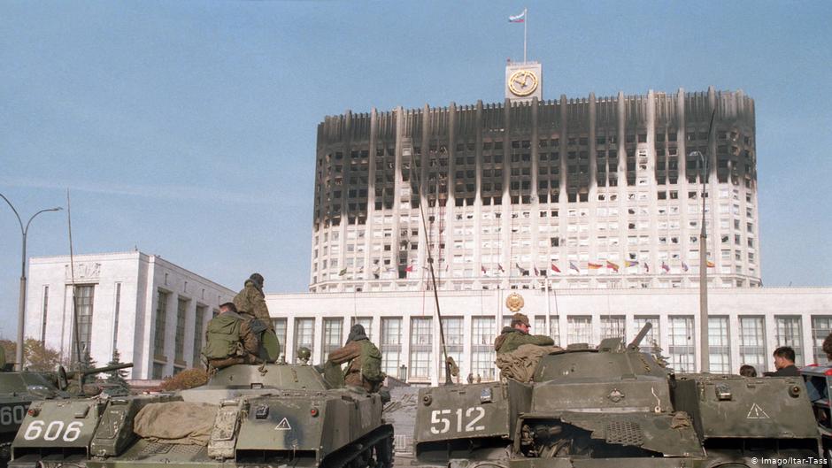 spacelordrock's tweet photo. 21 сентября 1993 года, президент Российской Федерации Борис Николаевич Ельцин совершил государственный переворот, подписав антиконституционный Указ под номером 1400. https://t.co/Z0u3zyWrb9