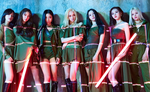 pantip_korea's tweet photo. [CLC] เมมเบอร์ #CLC ทุกคน ติดอันดับ Brand Reputation Top100 ในเดือนกันยายน 2020 นับเป็นครั้งแรกตั้งแต่เดบิวต์ 🎉🎉

43 #YEEUN #เยอึน
54 #ELKIE #เอลกี้
56 #YUJIN #ยูจิน
57 #EUNBIN #อึนบิน
67 #SEUNGYEON #ซึงยอน
72 #SEUNGHEE #ซึงฮี
87 #SORN #สร

🔗 https://t.co/t7gcyeqvfc https://t.co/VCvn7SqV6U