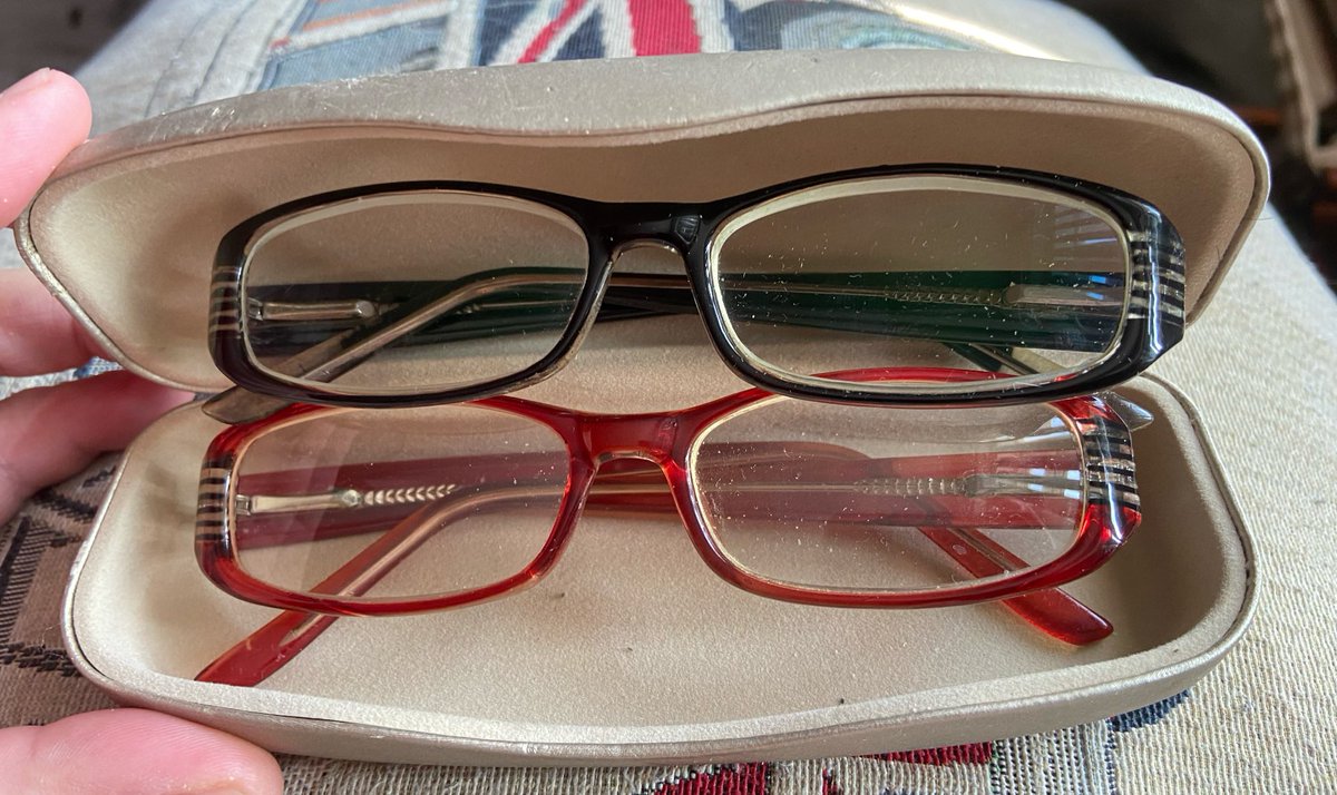 Does anyone know where I can donate reading glasses in Nottingham? #recycle