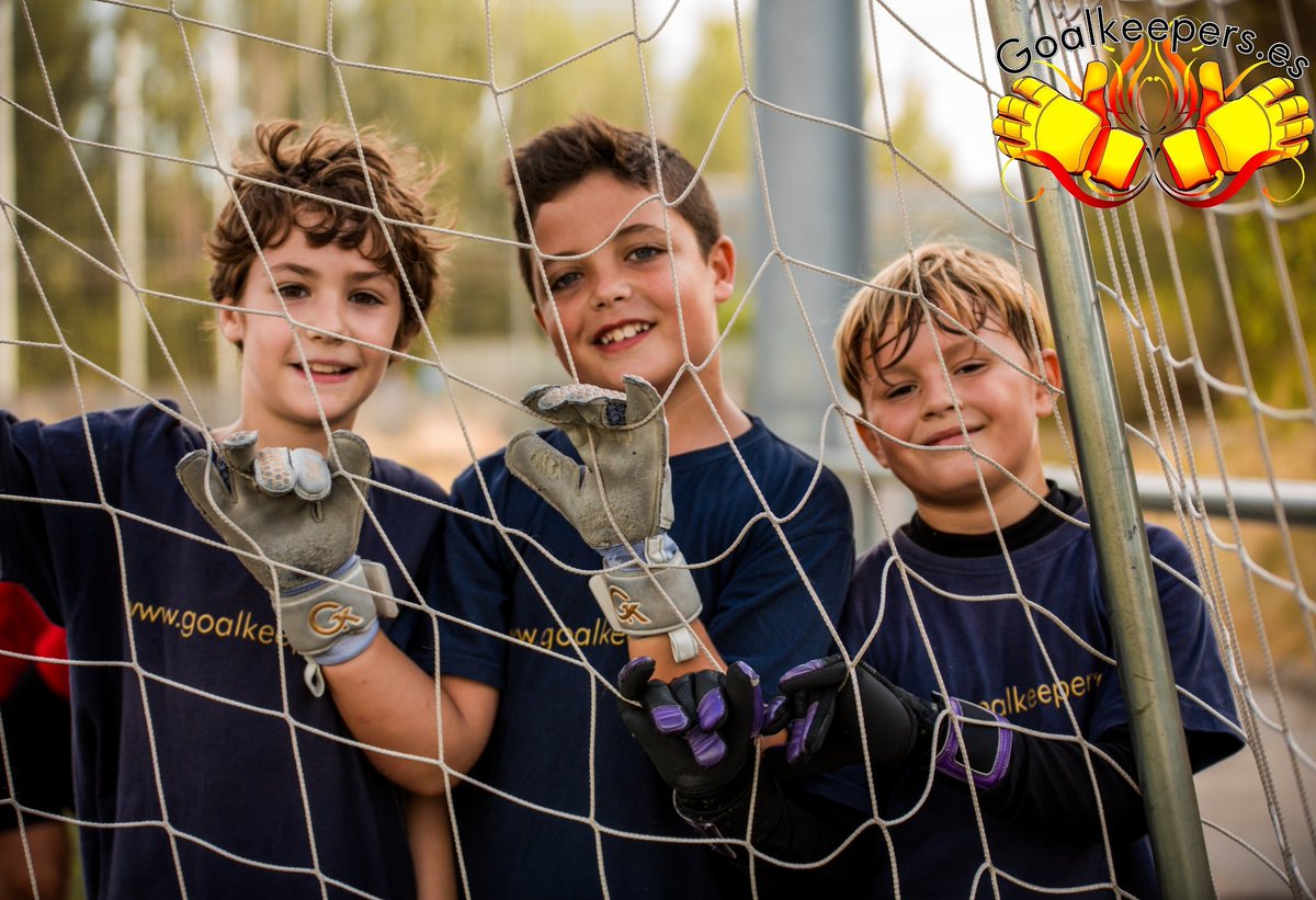 ❤️ ¡Volvemos a sentir la esencia GK! ❤️

Más de 80 porteros participaron en nuestras puertas abiertas de las 4 sedes disponibles en Barcelona, Maresme, Sabadell y Baix Llobregat.

Os recordamos⚠️ formalizar la inscripción  para el inicio oficial de la Escuela de Tecnificación!