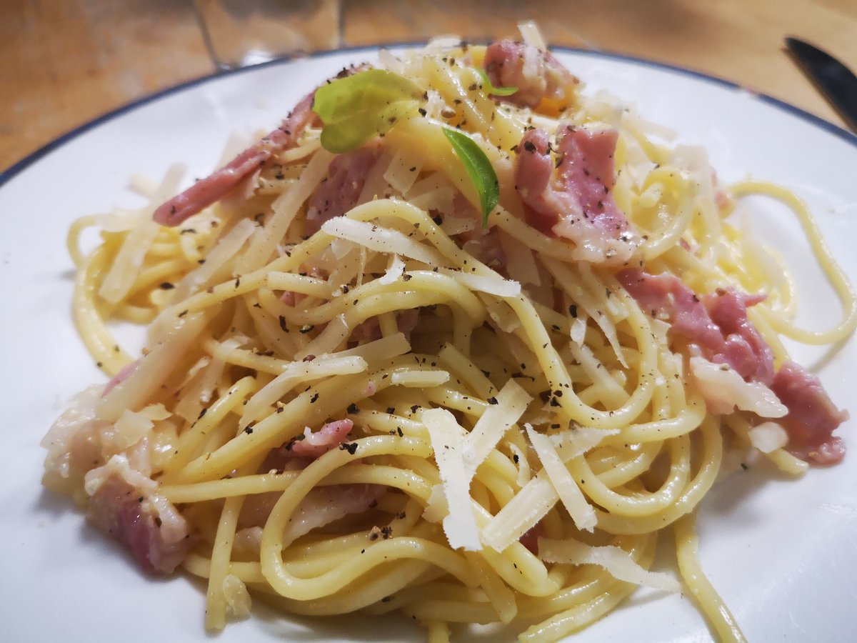 Yasmin cooked us some dinner last night and she was so proud of her skills she asked me to tweet this and show Mr Jackson and her teachers... 😅😁😍... I have to say it was delicious and hope she does this more often!
#YazzieOnKitchenDutty
<a href="/AvonwoodHead/">Mr Jackson</a>
<a href="/AvonwoodYear6/">Avonwood Primary School Year 6 Team</a>