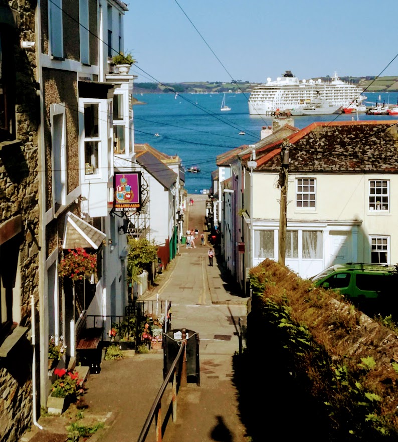 barrywills's tweet photo. 10 good reasons to stay on in Falmouth after an MEI Conference: https://t.co/8JpAtsDaA8 @FalmouthTownUK #PhysicalSeparation21 #IntegratedMinPro21 #Biomining21 #SustainableMinerals21 https://t.co/KIDQcRrT4R