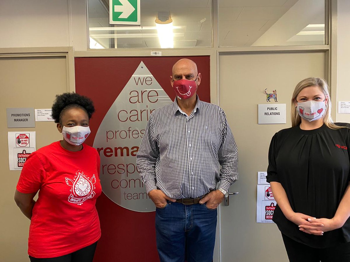 AuthenticConsu1's tweet photo. Innovation is the key to success! 

The team at the @The_WCBS are proud of their #ProudlySouthAfrican and #ProudlyBloodService masks. Here @AuthenticConsulting’s CEO, @JanErasmus, proudly wears one of their face masks. https://t.co/RDp539aLFB
