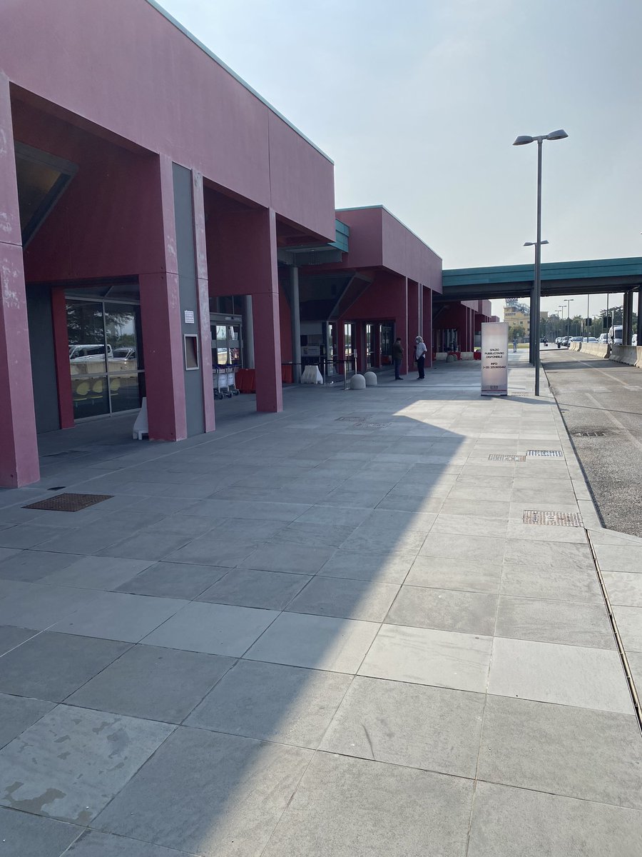 annamason9's tweet image. I’m at Perugia airport.
Lady on the check in desk said Boris Johnson was definitely here last week- ‘it’s a small airport so you know when someone famous is here’ #Perugia