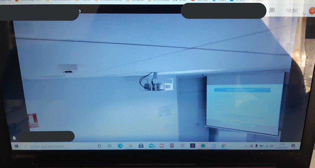 jamdclid's tweet photo. UGR: Hemos puesto cámaras en las aulas para poder seguir las clases en directo
Las cámaras: https://t.co/HnUcwMfjYj