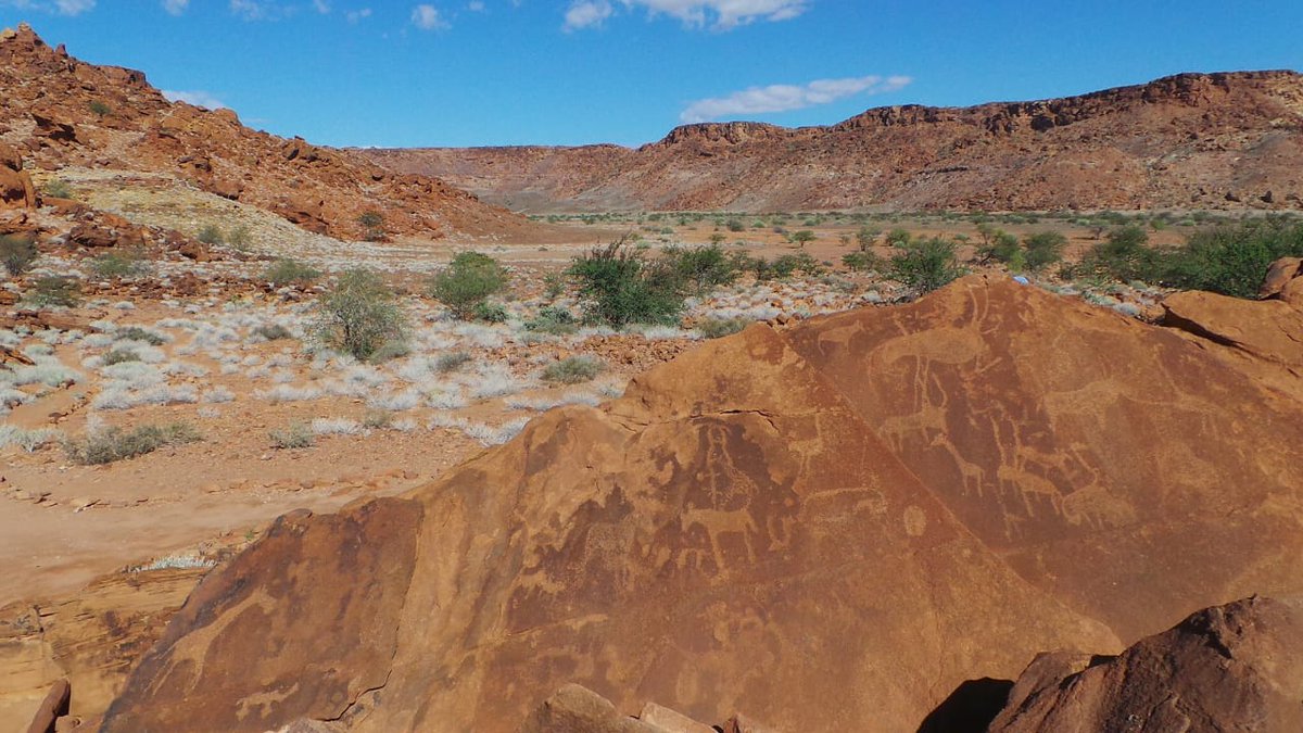 AfricaUnitedG's tweet photo. Twyfelfontein, Namibia

Namibia's first UNESCO World Heritage Site, Twyfelfontein, is home to over 2,500 cave paintings and carvings on 212 slabs of rock and 13 panels, some of which are almost 6,000 years old.

#namibia #africa #culture #nature #love #africaunited https://t.co/QdJdFrk0vy