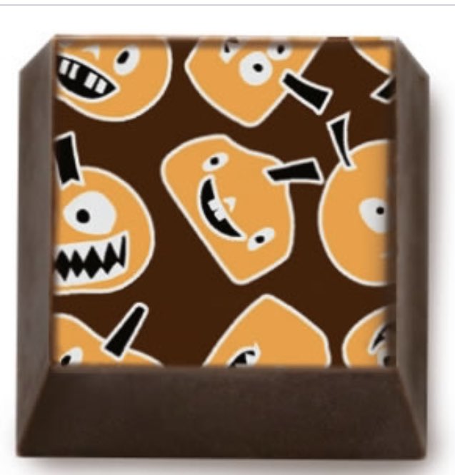 gooeyevents's tweet photo. If ordering a Halloween kit, they come with a chocolate transfer and instructions are given with the kit on how to use them https://t.co/em2Nte0LnZ   

#events #activities #kids #children #adults #westlothian #ukpost #ukbusiness  #smallbusinessuk  #chocolate #halloween2020 https://t.co/PTX6c4oITs