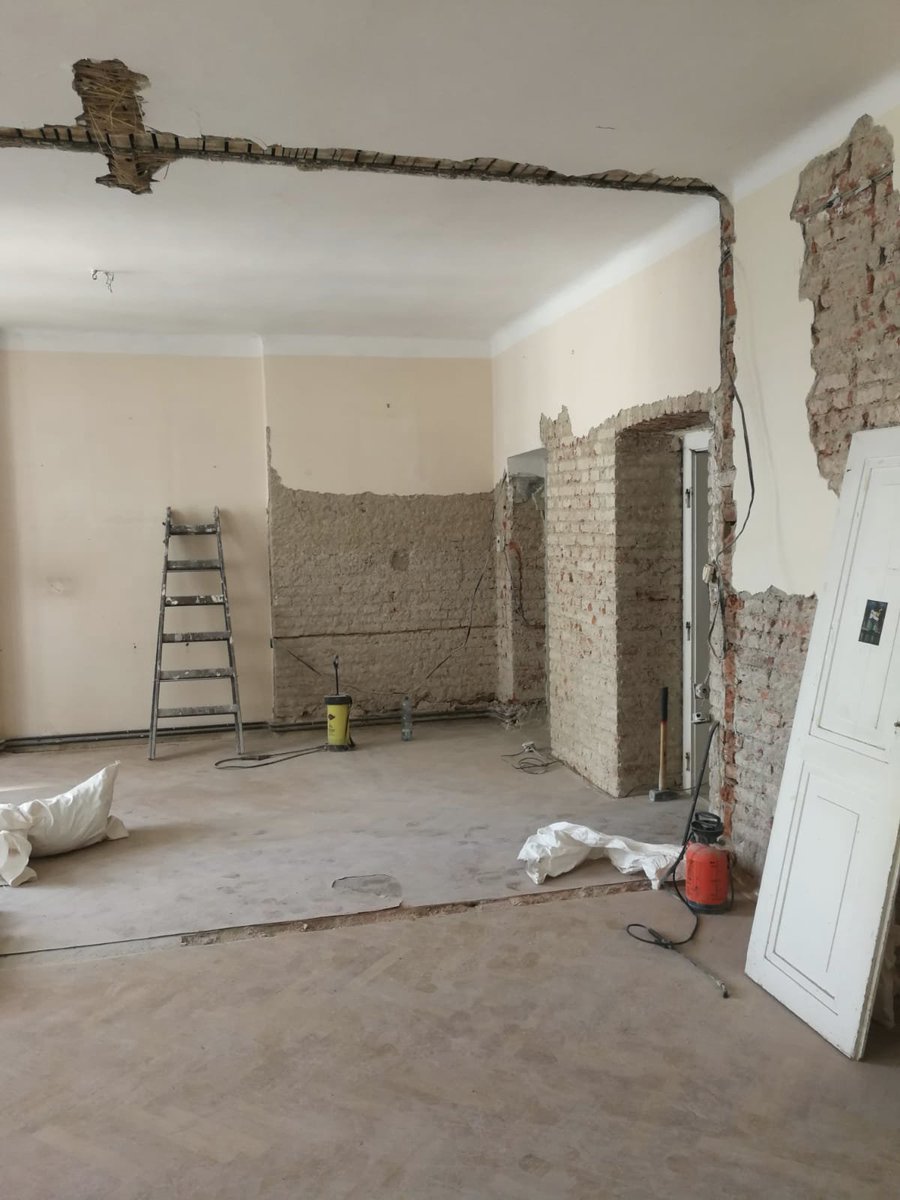 3/ ...and slowly, an environment that will soon be ready for initial works to begin.Sensitive locations don't attract many investors due to many hurdles one must jump through, including approvals & permits. This creates a higher barrier of entry & extremely low supply ().