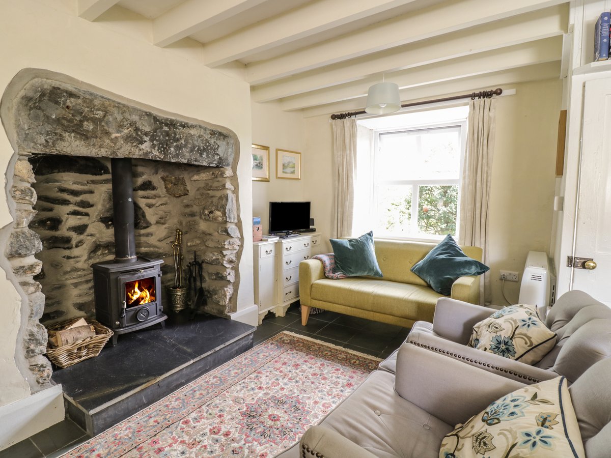 Cottages For Couples tweet media