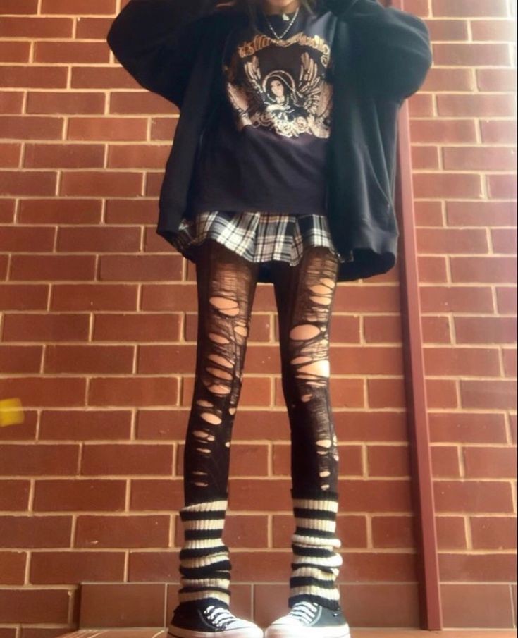 razbubblegum's tweet photo. I want stick legs π #thinso #edtwt https://t.co/v4wd61m6W2