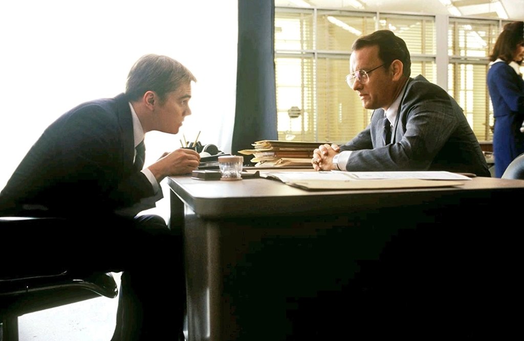 SceneIconic's tweet photo. #TomHanks
#leanardodicaprio
"Bazen yalanla yaşamak daha iyidir."
Catch Me If You Can (2002) https://t.co/3ss6m8sWpi