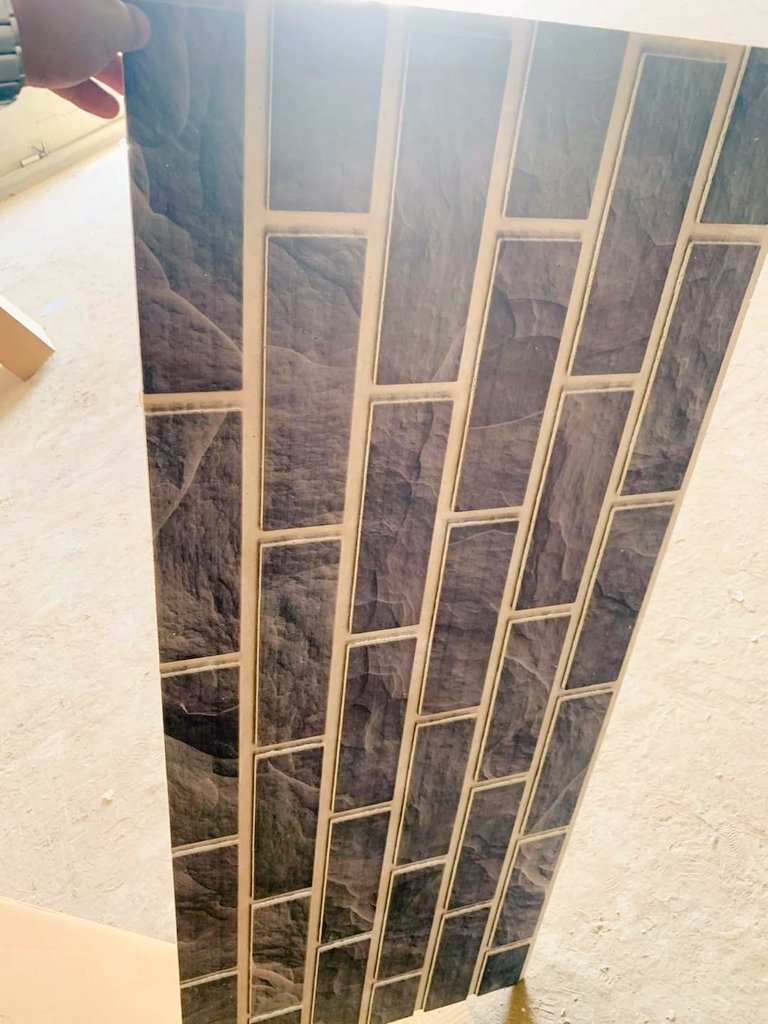 الواح ديكورات الداخليه والخارجية✅
- المصنوعه من ماده الفلين
   ✅ 1.20* 0.50￼
☎️☎️0925980293
العنوان :ليبيا. #بنغازي🌺#الحدائق_شارع_النفق