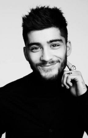 Zayn smiling ; a thread (Cause I miss him)