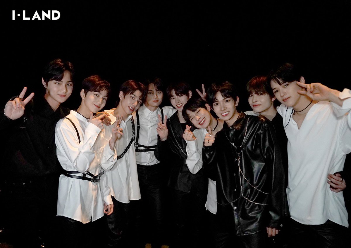 mnetiland's tweet photo. BEHIND PHOTO l <I-LAND> 파이널 생방송 최종회 무대  #2

그동안 <I-LAND>를 시청해 주신
글로벌 시청자 여러분 모두 감사합니다.

BEHIND PHOTO l <I-LAND> Final Episode performance #2

Dear global audience, thank you for watching <I-LAND>

#Mnet #ILAND #I_LAND #아이랜드 #BehindPhoto https://t.co/AmGcRBWsMY