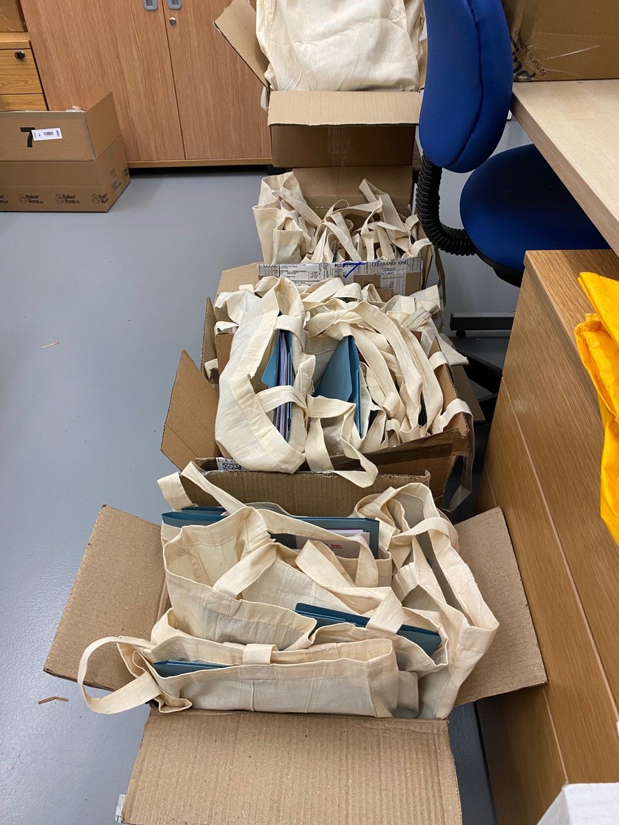 LearnUnlimited's tweet photo. We're very excited that our #BagsofFun project, funded by @TNLComFund & @DCMS, is sending out its first bag of resources and activities for families across Lambeth and Southwark this week. A bit tired after stuffing 100 of them though!
https://t.co/jj1RMLtKle
#CommunitiesCan https://t.co/tWCVBdMhTc