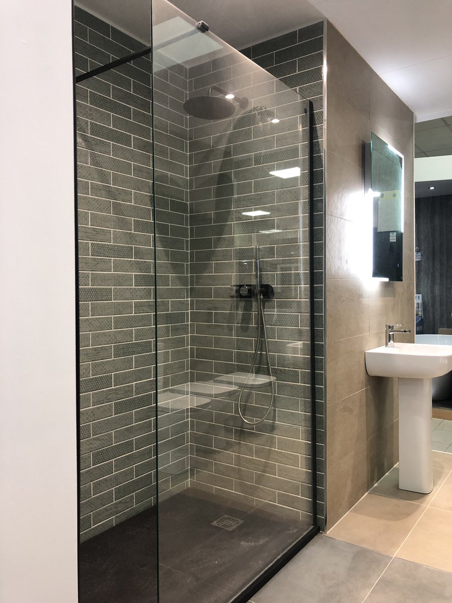 ImageDesignsol1's tweet image. #Rak ceramics.... #ImageDesignSolutions have almost completed this display area (apart from some out of stock items) for RAK Ceramics in Stockton-on-Tees...  UK. #TilingSolutions in large format.